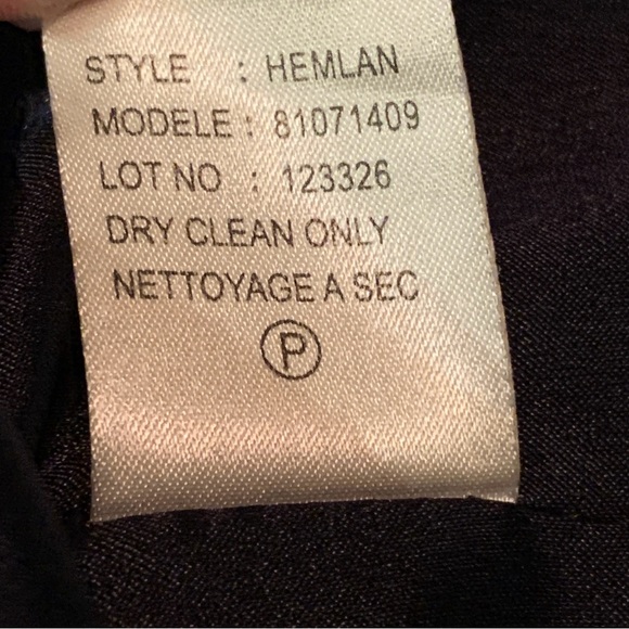 Theory  Coat Blue 100 Virgin Wool 5 Button Size S Classic Preppy Winter Coat - Picture 6 of 7